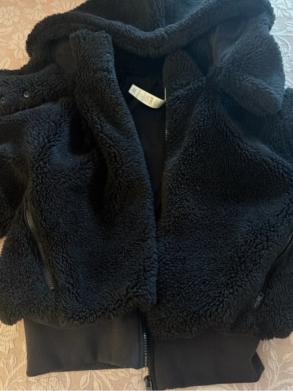 ALO Yoga Foxy Hooded Jacket